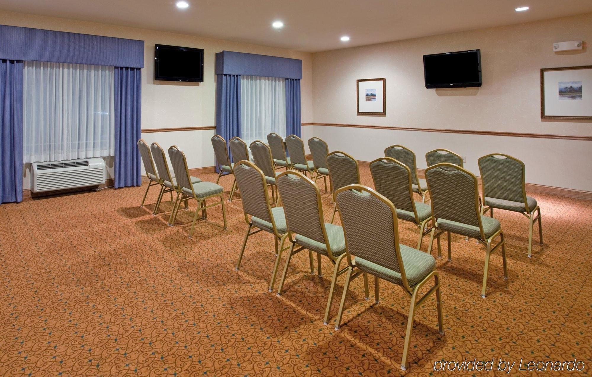 Country Inn & Suites By Radisson, Columbia, Mo Perniagaan gambar